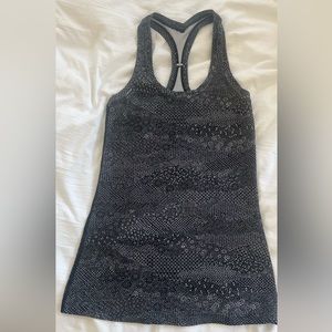 Lululemon tank top